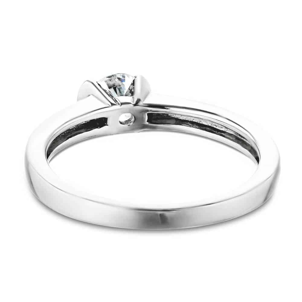 Men's Ridged Solitaire Engagement Ring in Platinum